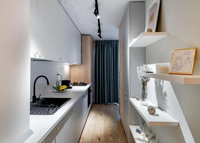 Ultra High-end - Prime Location In Floreasca Апартаменти