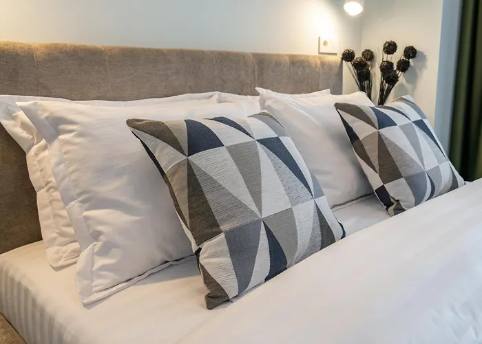 Ultra High-end - Prime Location In Floreasca Apartman *