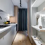 Ultra High-end - Prime Location In Floreasca アパート ブカレスト